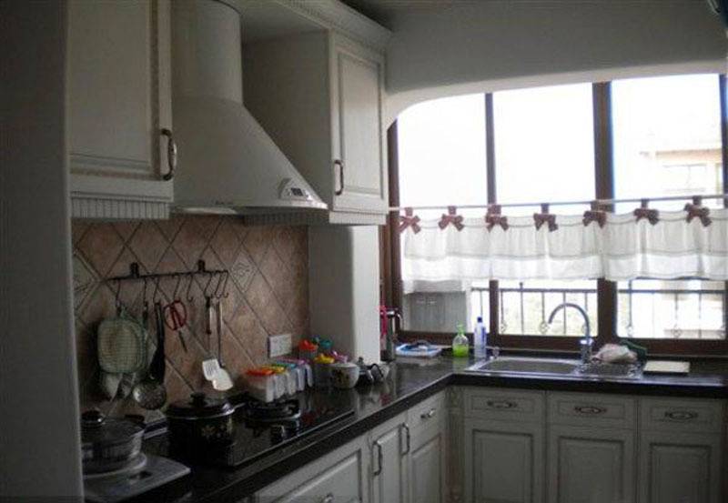 点击大图看下一张:地中海地中海风格厨房效果图