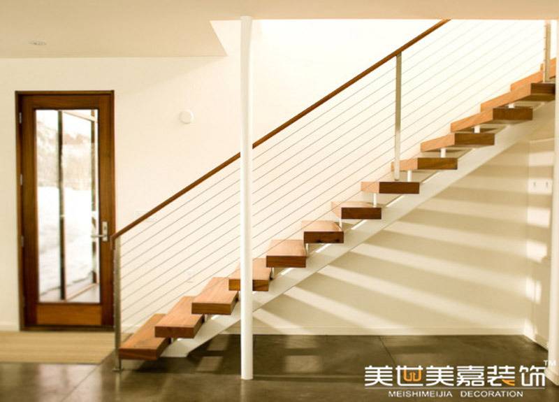 点击大图看下一张：现代简约楼梯效果图