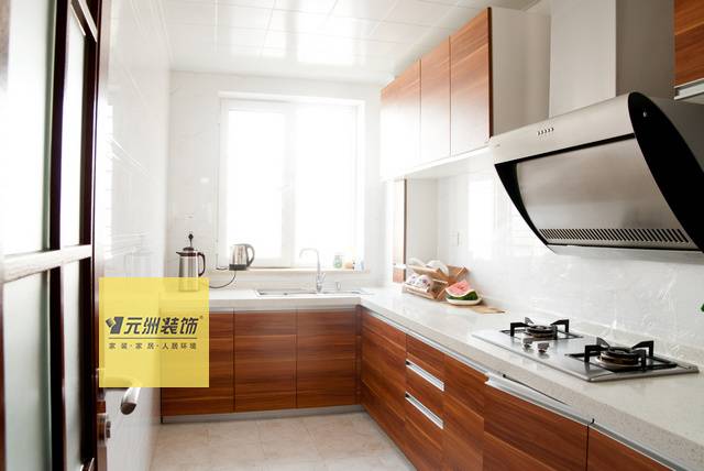 点击大图看下一张：中式中式风格厨房设计案例展示