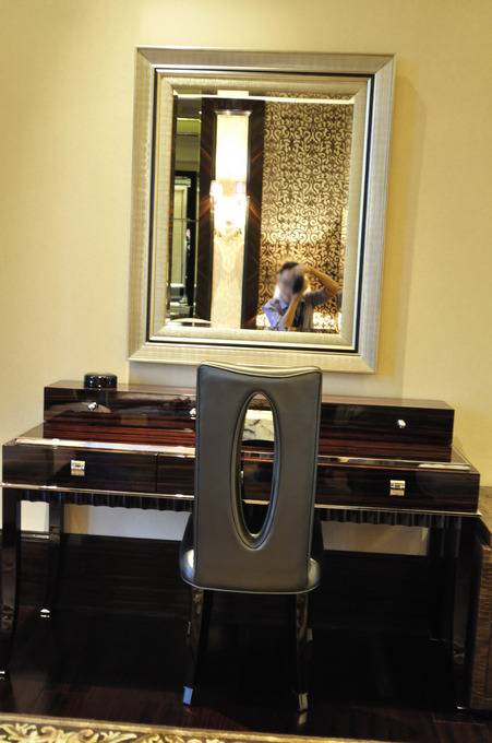 点击大图看下一张:现代现代风格卧室案例展示