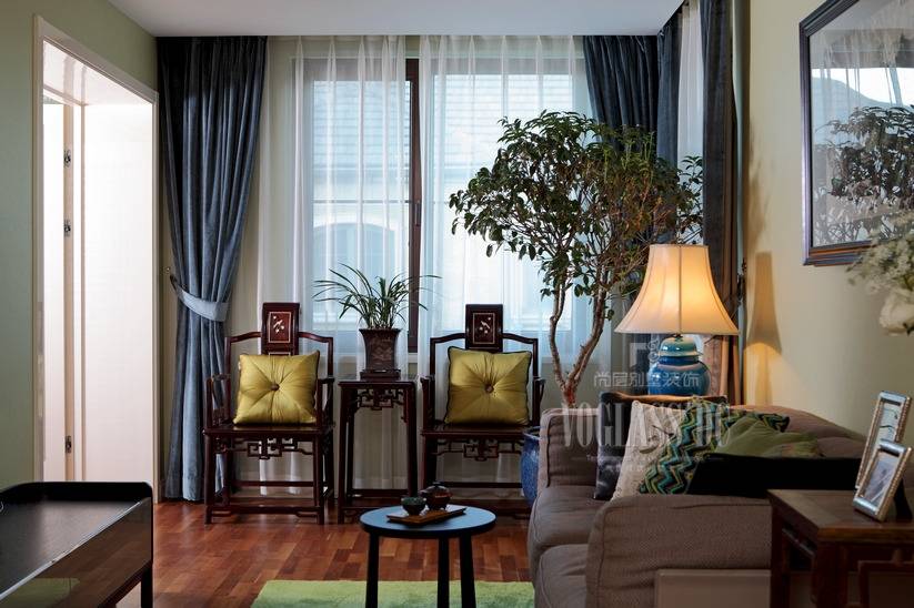 点击大图看下一张：新古典古典新古典风格古典风格客厅窗帘设计案例展示