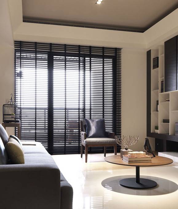 点击大图看下一张：日式客厅设计案例展示