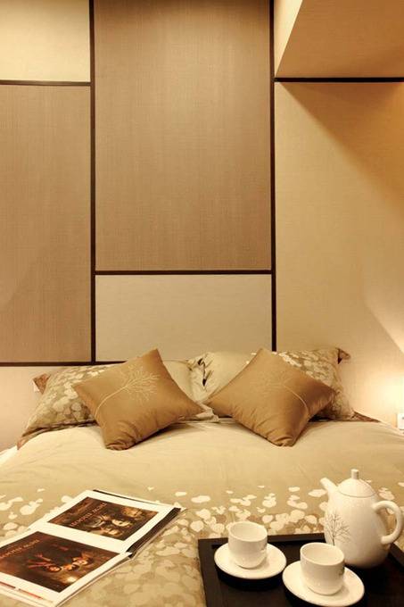 点击大图看下一张：现代卧室设计案例