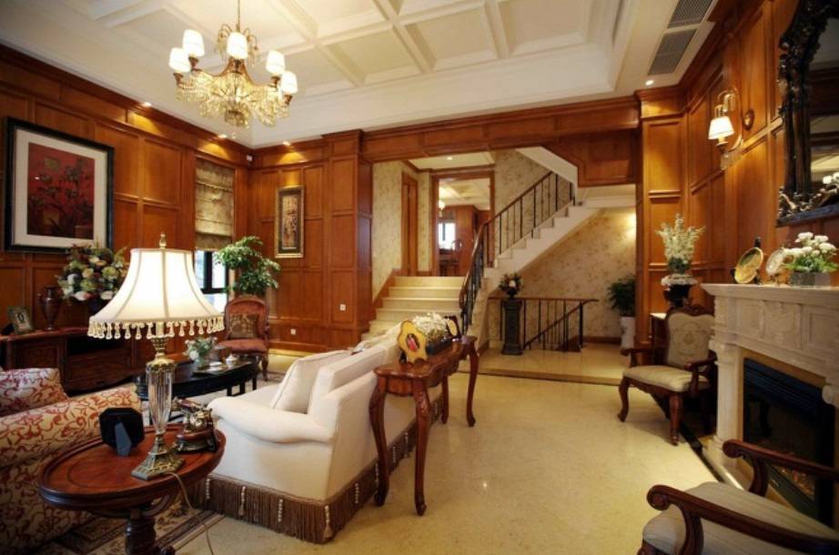 点击大图看下一张：美式客厅楼梯装修案例