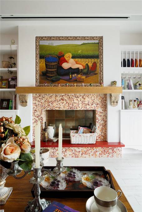 点击大图看下一张:美式客厅设计图