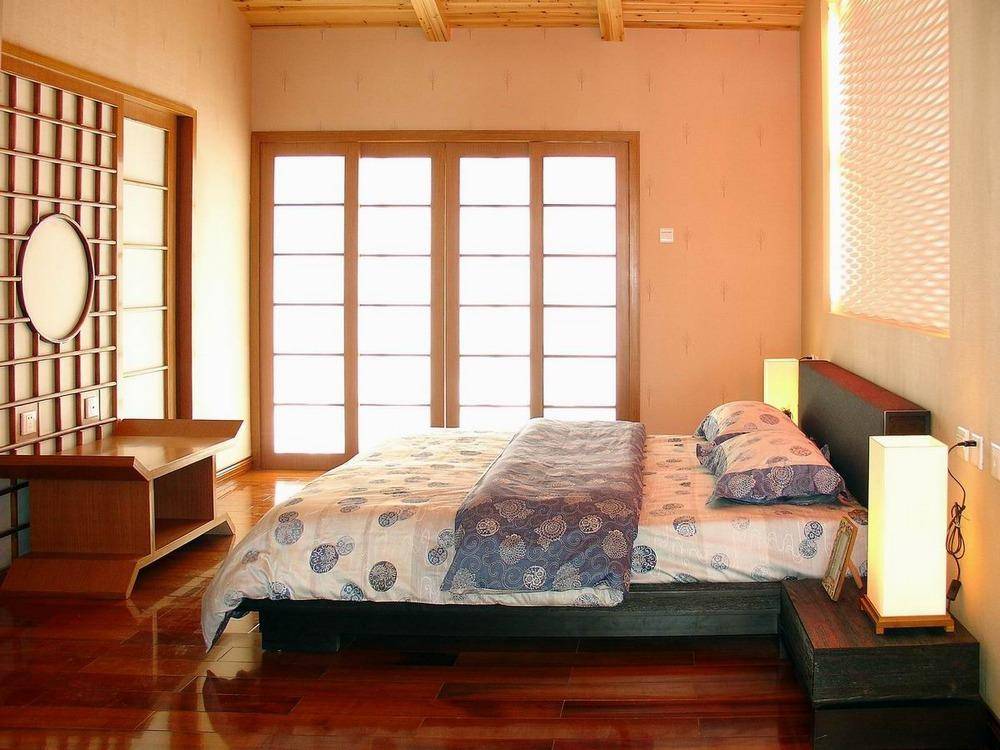 点击大图看下一张：中式日式卧室设计案例