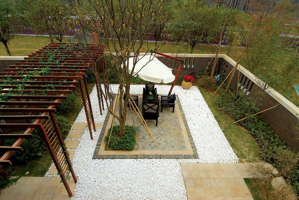 点击大图看下一张：中式花园装修图