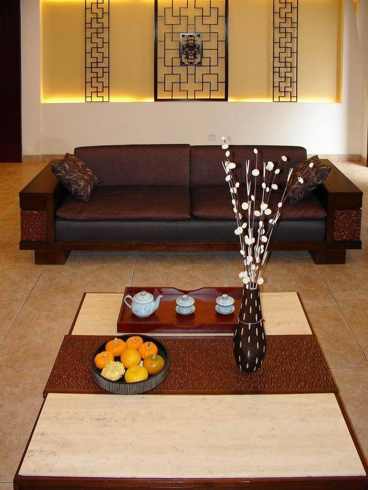 点击大图看下一张：中式客厅设计图