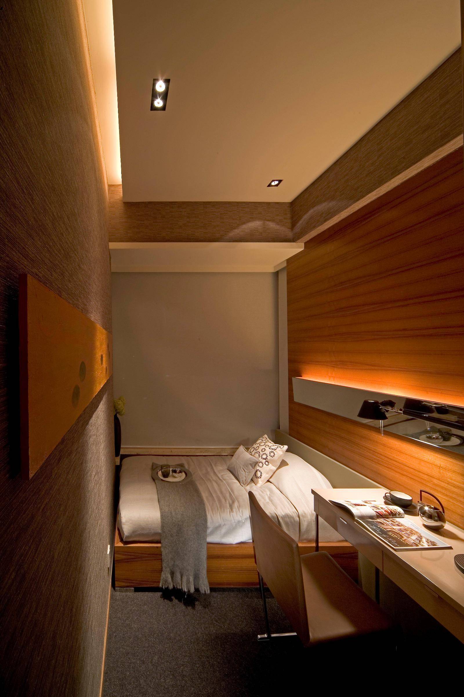 点击大图看下一张：现代简约卧室设计案例展示