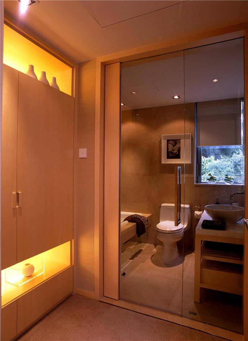 点击大图看下一张：现代简约卫生间浴室淋浴房设计图