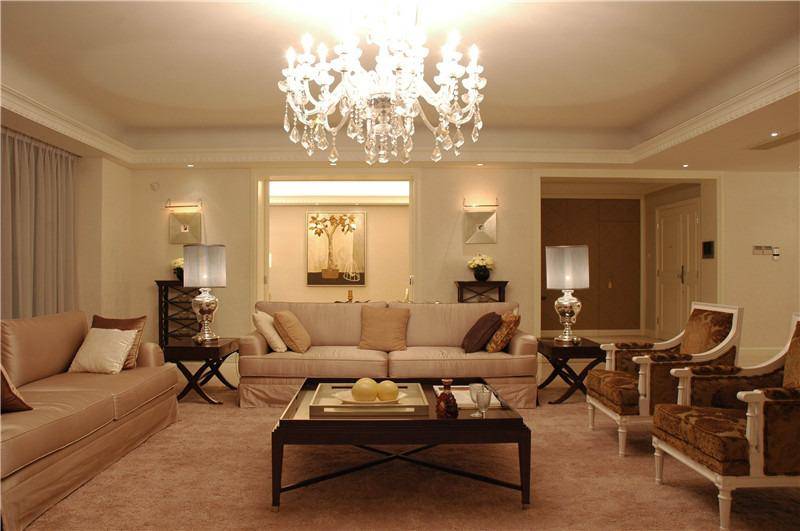 点击大图看下一张：欧式简欧客厅沙发案例展示