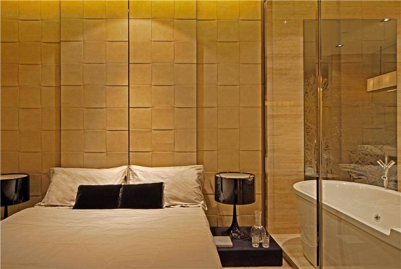 点击大图看下一张：现代简约卧室浴室设计方案