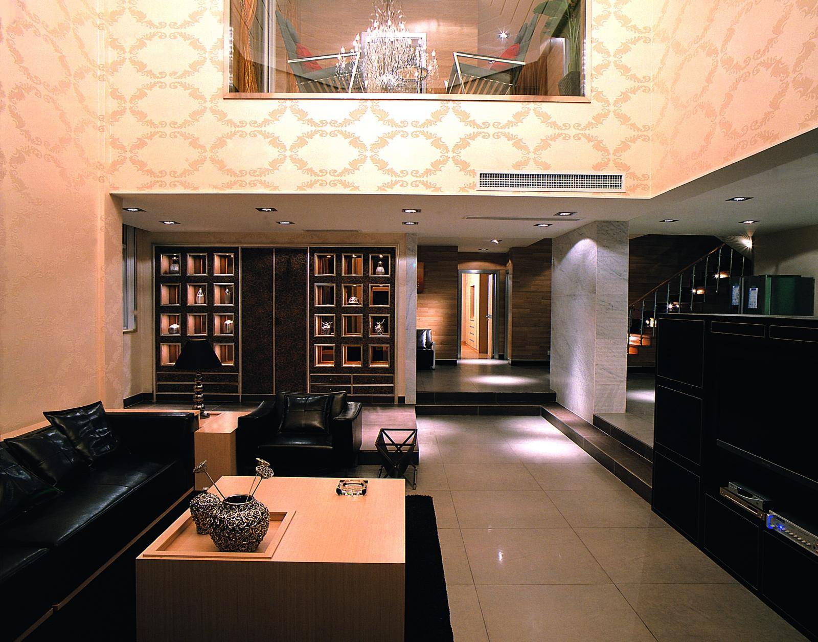 点击大图看下一张：新古典客厅设计案例