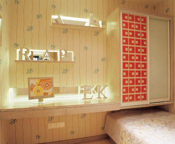点击大图看下一张：现代简约卧室儿童房装修效果展示
