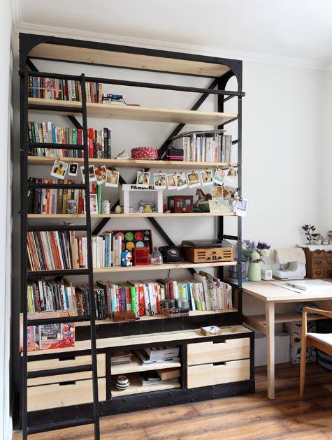 点击大图看下一张：书柜设计方案
