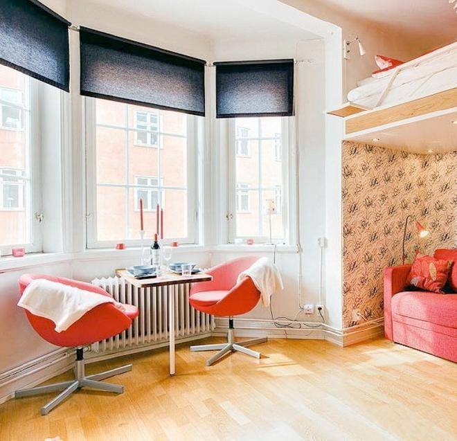 点击大图看下一张:浪漫客厅阳台吧台茶几椅设计案例展示