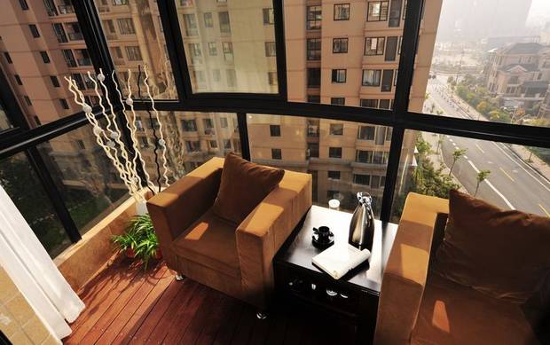点击大图看下一张：阳台沙发单人沙发设计案例