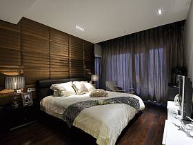 现代卧室窗帘设计方案