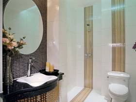 欧式浴室淋浴房效果图