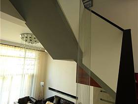 现代客厅跃层设计方案