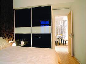 现代卧室衣柜设计方案