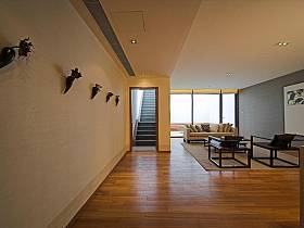 现代简约新中式走廊设计案例展示