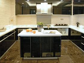 现代简约厨房设计案例